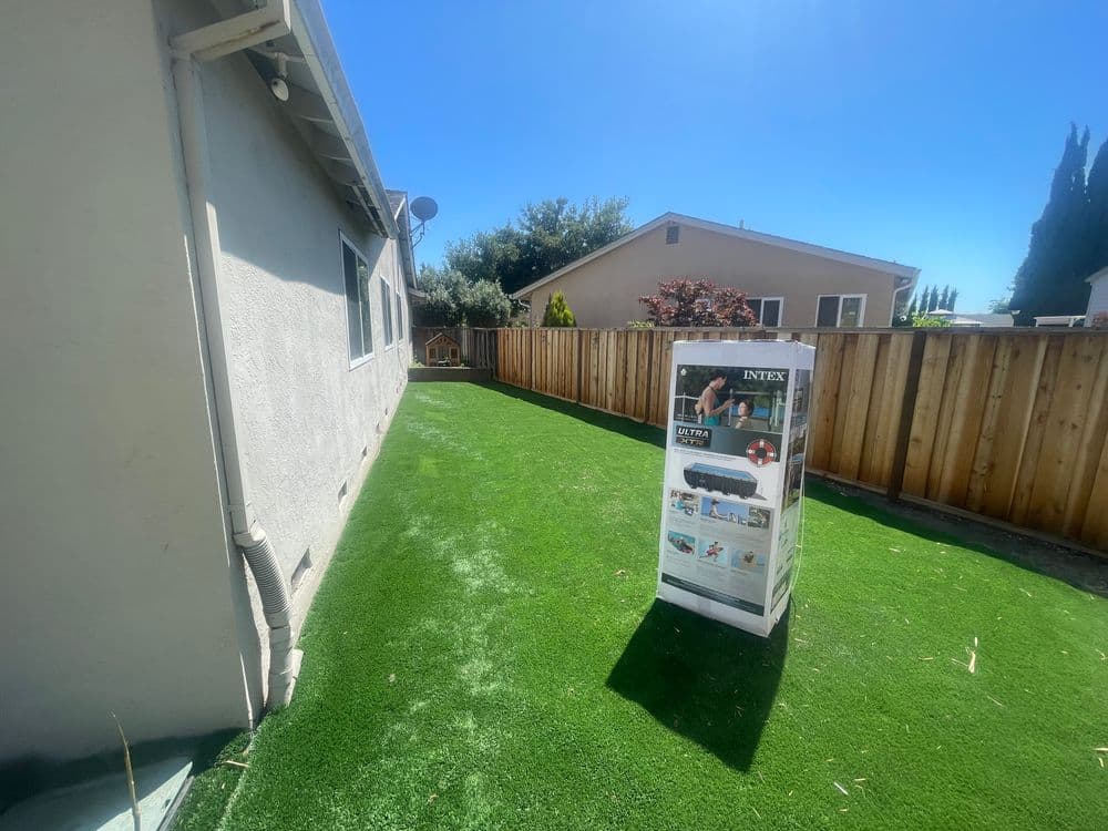 Backyard Artificial Turf Repair image